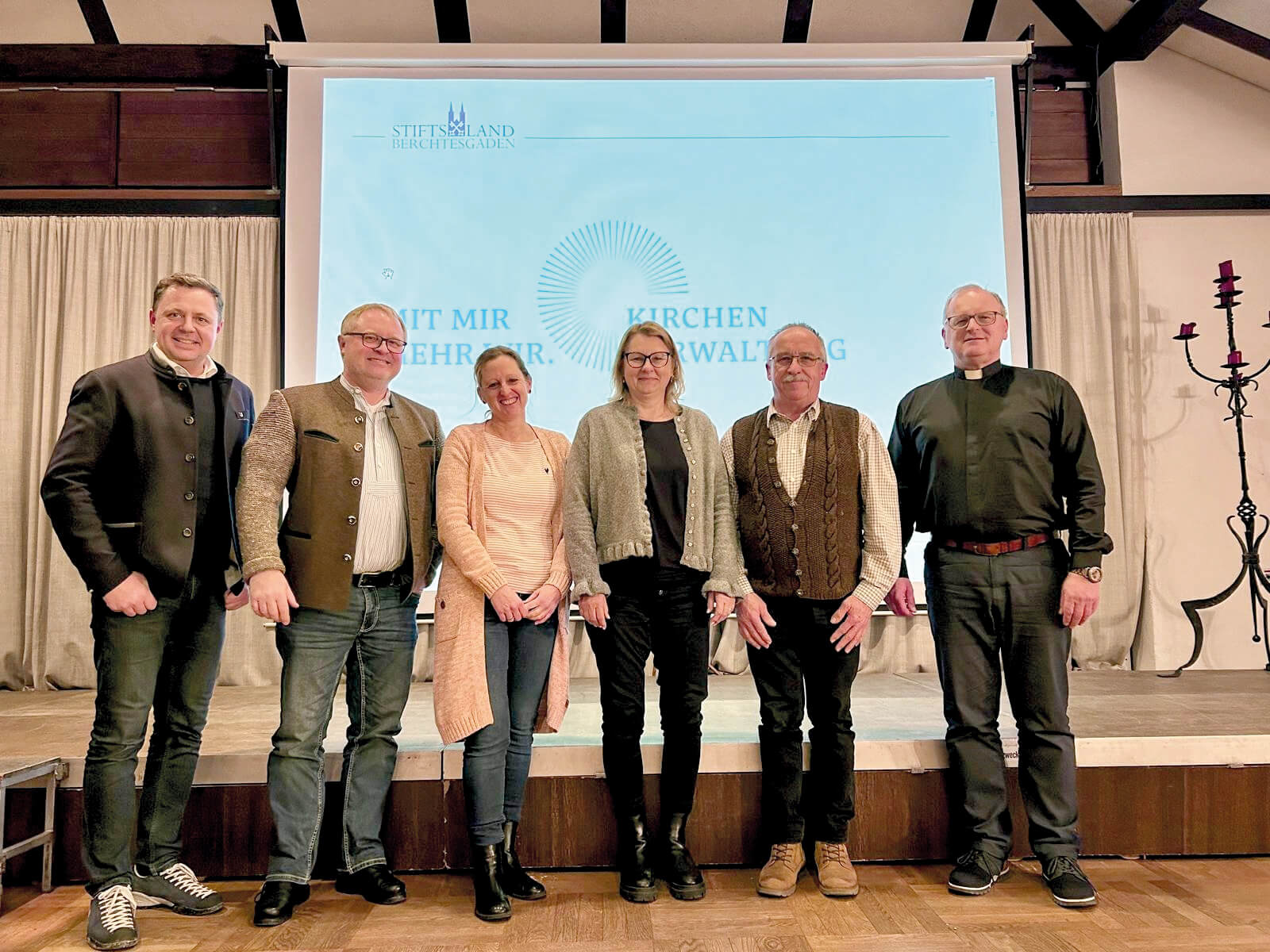 Gruppenbild der Kirchenverwaltung St. Johann Nepomuk Winkl